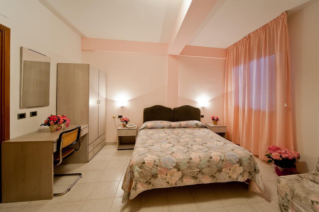 Hotel Il Quadrifoglio Cascia Εξωτερικό φωτογραφία