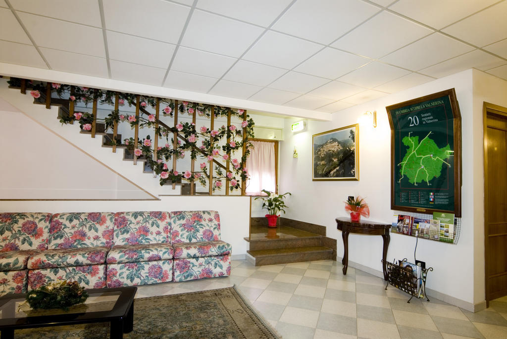 Hotel Il Quadrifoglio Cascia Εξωτερικό φωτογραφία